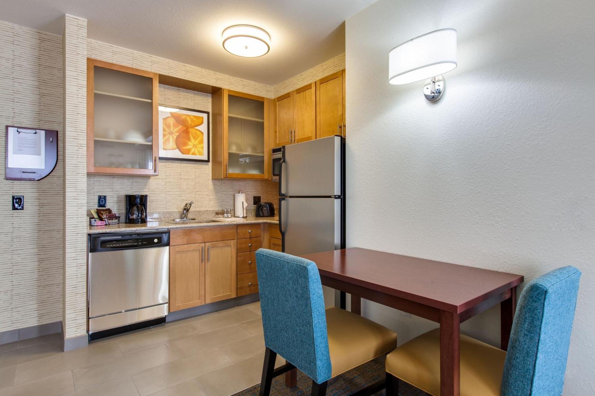 Residence Inn Chicago Midway Airport Bedford Park Экстерьер фото