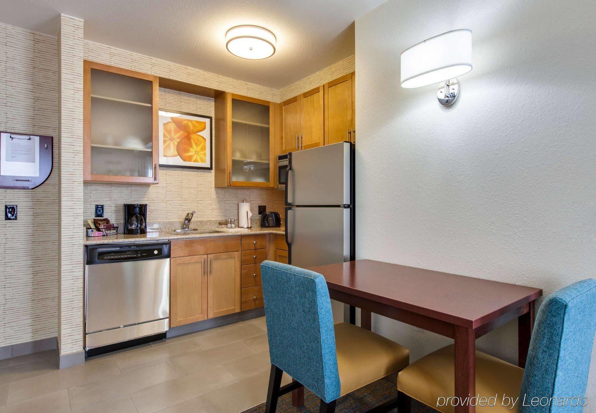Residence Inn Chicago Midway Airport Bedford Park Экстерьер фото